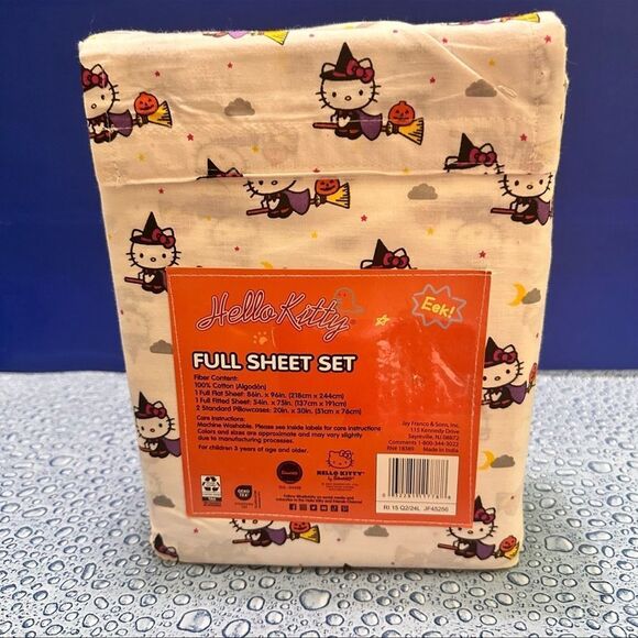Hello Kitty Halloween Full sheet set - Picture 3 of 8